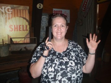 OLYMPUS DIGITAL CAMERA